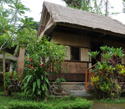 Bale Flores - Sua Bali