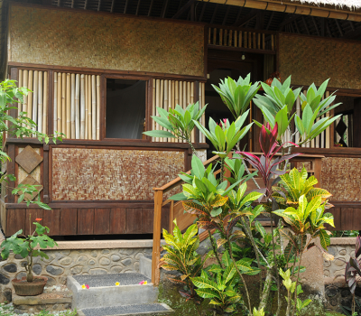 Bale Flores - Sua Bali