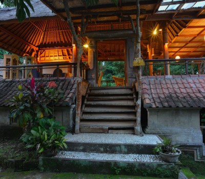 Bale Gajah - Sua Bali