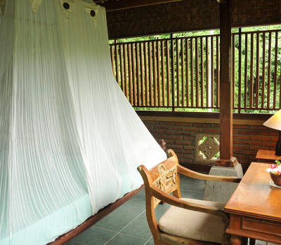 Bale Lombok - Sua Bali